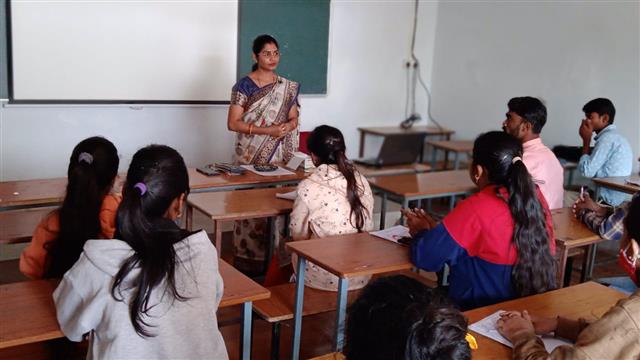 04-Jan-2022 Guest Lecture by Mrs. Latika Tamrakar