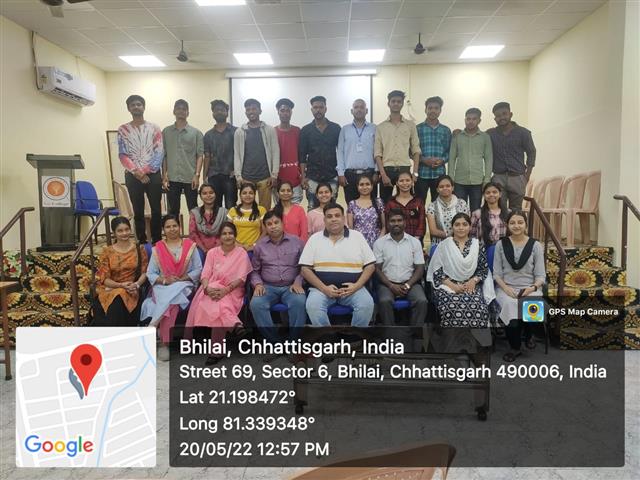 20-05-2022 Group Photo Session of  1st completed batch of M.Com